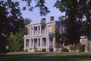 tworiversmansion.jpg