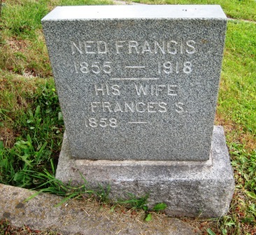 nedfrancesheathheadstone.jpg